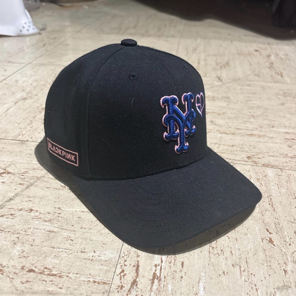 Mitchell & Ness Black and Blue Cap